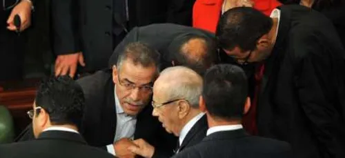 Tunisie-PrÃ©sidentielle: le parti d'Essebsi accuse Marzouki de...