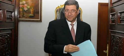 Tunisie: l'ex-ministre de l'IntÃ©rieur Habib Essid chargÃ© de...