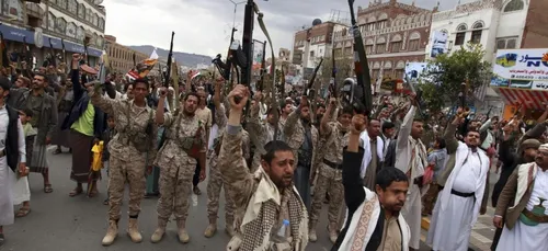 YÃ©men: pression militaire accrue de la coalition arabe sur les...