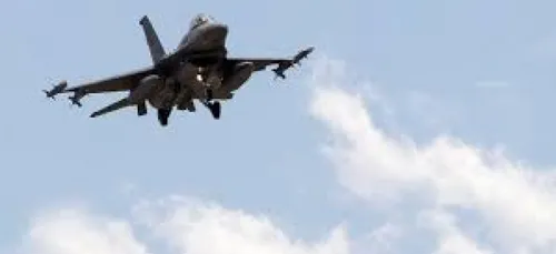 Premiers raids aÃ©riens de la Turquie en Syrie avec la coalition