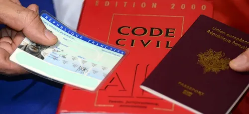 DÃ©chÃ©ance de nationalitÃ©, Ã©tat d'urgence: la rÃ©forme...