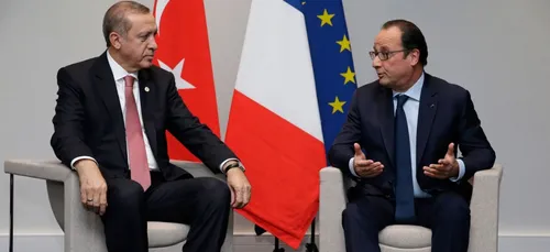 Hollande et Erdogan appellent Ã  "une reprise des nÃ©gociations...