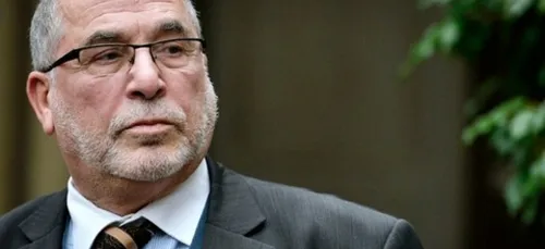 FranÃ§ois Fillon veut un Â« strict contrÃ´le du culte musulman Â» :...