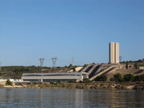 Saint-Chamas : départ de feu près de la centrale EDF