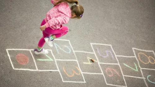 Rythmes scolaires : un décret autorise le retour aux 4 jours d’école