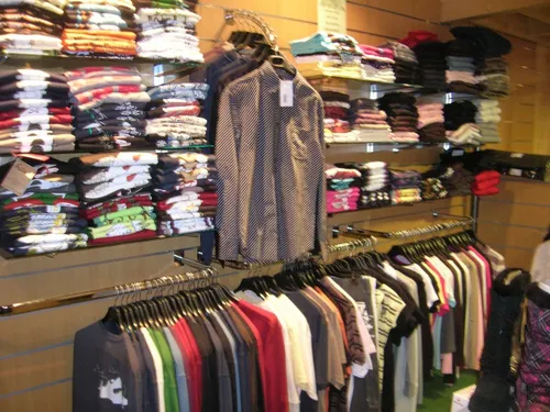 Lavandou : il faisait croire à des affaires sur des grandes...