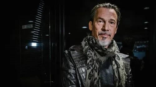 Florent Pagny s'installe au Portugal