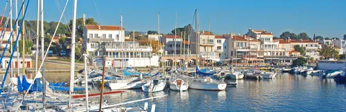 Saint-Cyr-sur-Mer : le patron du bar refuse de le servir, il veut...