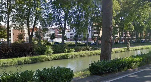 Les pompiers sauvent de la noyade... une poupée gonflable !