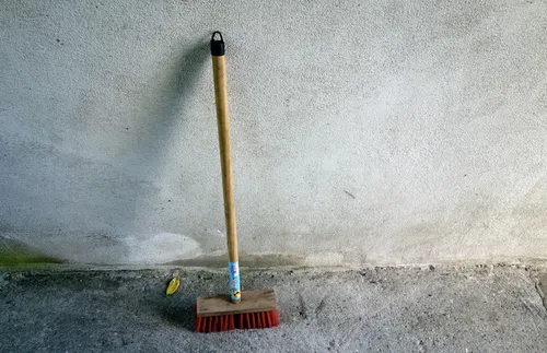 Alcoolisé et sans permis, un unijambiste conduisait à l’aide d’un...