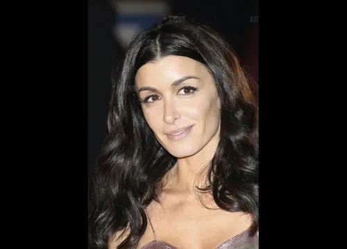 Jenifer attend son troisième enfant et va se marier