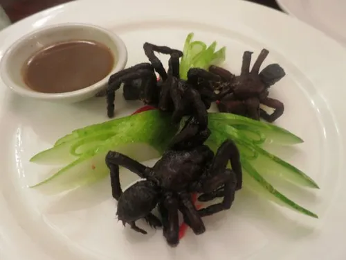 Les tarentules grillées doivent être consommées avec modération !