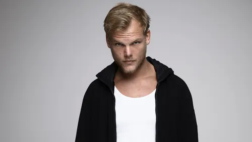 Le DJ suédois Avicii est mort à l'âge de 28 ans
