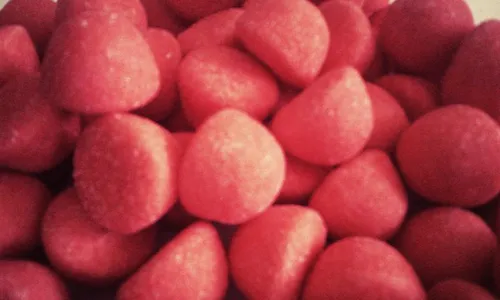 17,8 kg de fraises Tagada dans les comptes de campagne de Macron