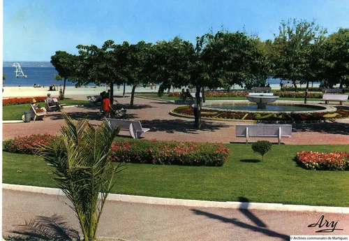 Martigues : découvrez les jardins à vélo !