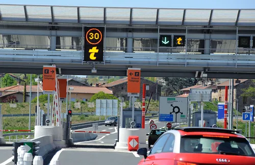 Var : il franchit le péage 210 fois sans payer...