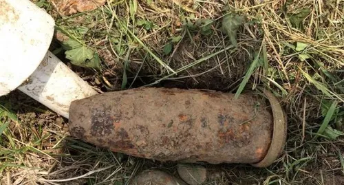 Saint-Cyr : il ramène un obus chez lui, les démineurs interviennent