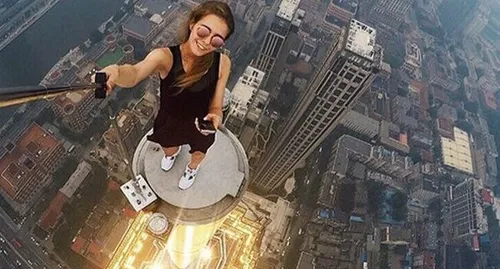 En six ans, les selfies ont fait plus de morts que... les requins