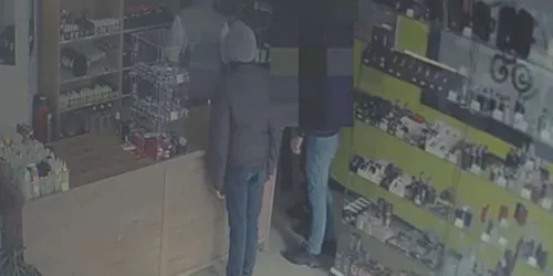 Un commerçant belge conseille à ses braqueurs de repasser plus...