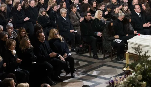 L'Elysée refuse de payer les obsèques de Johnny Hallyday