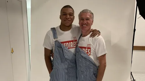 Deschamps  et Mbappé : les deux petits nouveaux des "Enfoirés"
