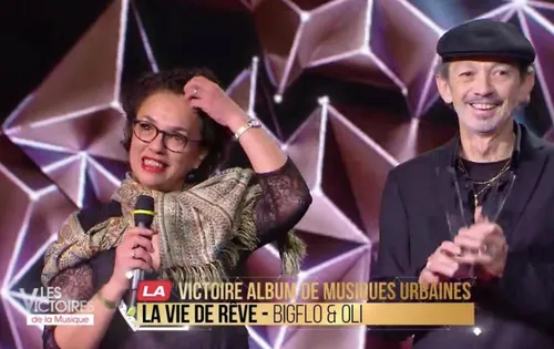 Bigflo et Oli envoient leurs parents chercher une Victoire de la...