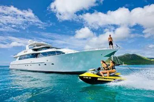 Un site vous propose de tester yachts et îles privées contre 85000...