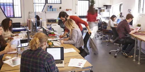 Il drogue ses collègues de bureau pour une meilleure ambiance