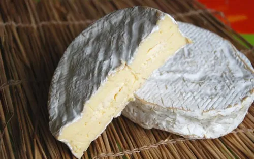 Plusieurs fromages vendus chez Carrefour rappelés