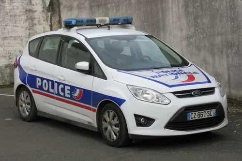 Marseille : poignardé à mort pour une voiture abimée