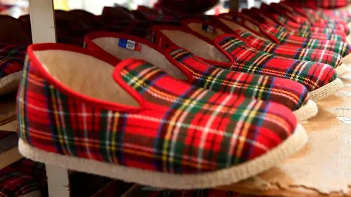 Fermeture de la dernière fabrique de charentaises en Charente