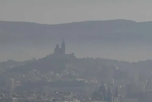 Lutte contre la pollution : Paris en tête et Marseille à la traîne