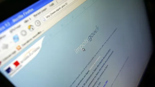 Une agent des impôts détourne 240 000 euros