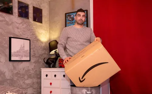 Amazon ferme le compte d’un client marseillais jugé "abusif"