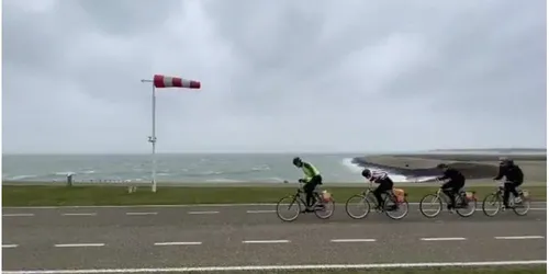 Aux Pays-Bas, une course de vélo ne se déroule que lorsqu’il y a du...