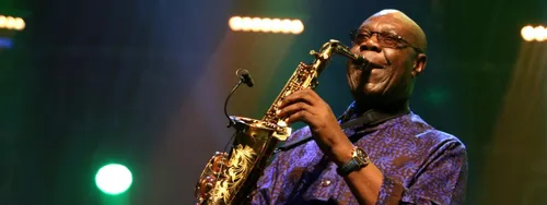 Coronavirus : le saxophoniste Manu Dibango est mort