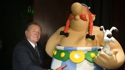 Albert Uderzo, dessinateur d'Astérix, est décédé