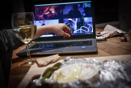 Confinement : les Français ont pris en moyenne 2,5 kg !