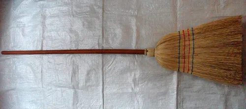 Embauché pour assouvir un fantasme, il se trompe de maison