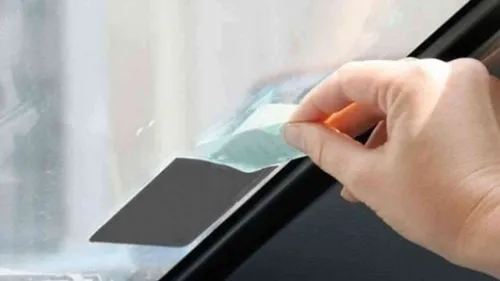 Un automobiliste falsifie sa vignette d'assurance jusqu'au 31......