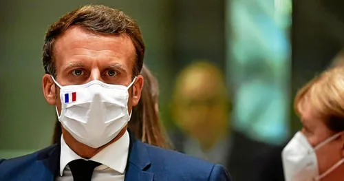 Macron : "il faut tenir encore 4 à 6 semaines" avant des...