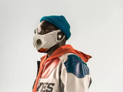 Le rappeur Will.i.am lance un masque respiratoire high-tech