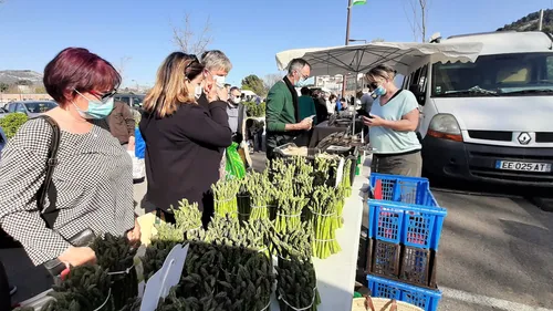 Marseille : les Halles de la Barasse font carton plein !