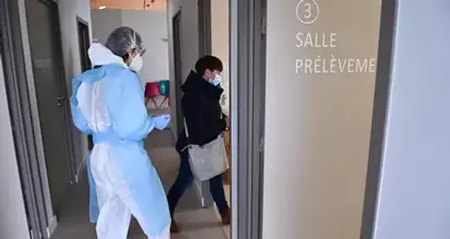 Covid-19: deux cas de variant indien détectés dans les...