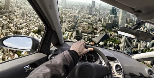 AirCar : une voiture volante effectue un trajet de 100km pour la...