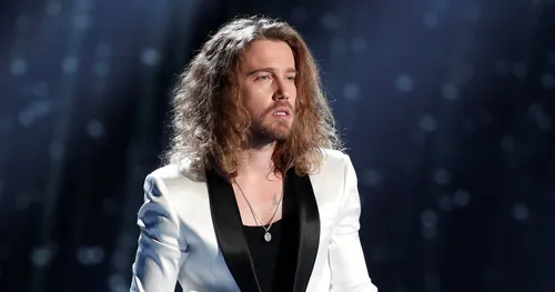 The Voice Kids : Soprano remplacé par Julien Doré !