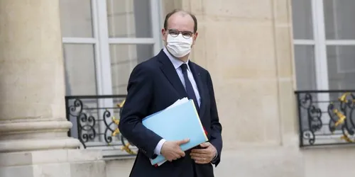 Castex  : "Un retour à la vie normale en France, on y croit"