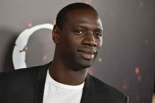 Omar Sy signe un contrat de plusieurs années avec Netflix, une...
