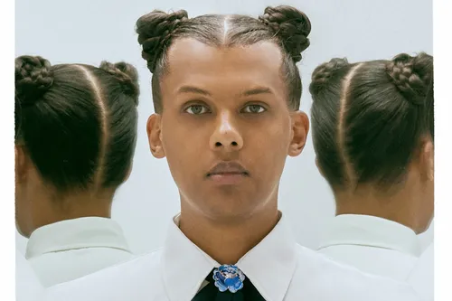 Stromae, après huit ans d'absence, revient avec un nouveau titre...