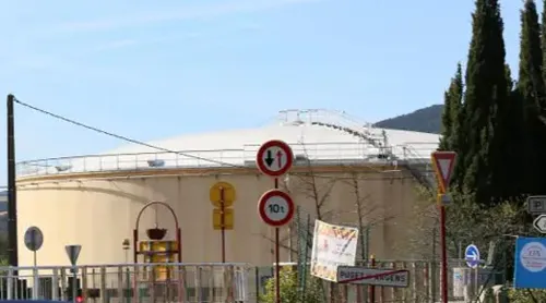 Var : le dépôt pétrolier de Puget-sur-Argens bloqué ce matin